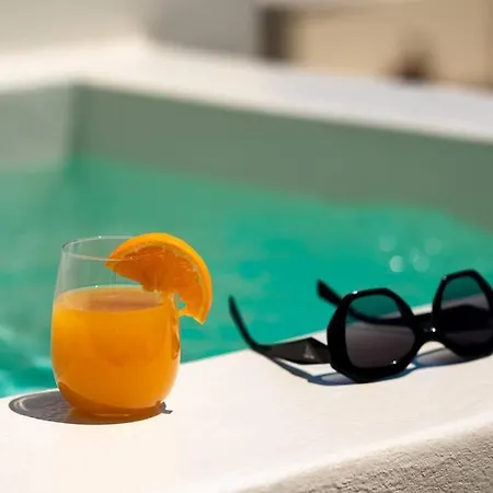 Rockhill Luxury Imerovigli * ثيرا