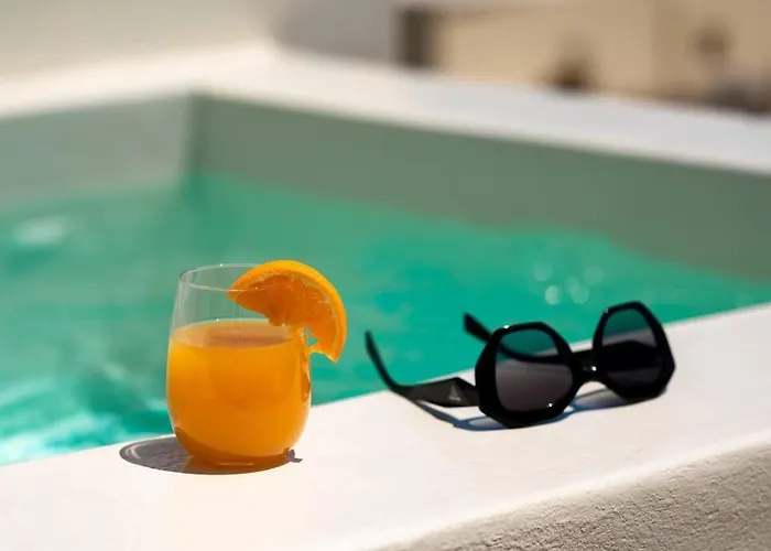 Rockhill Luxury Imerovigli * Fira (Santorini)