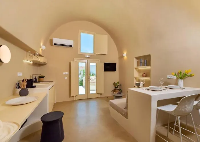 Rockhill Luxury Imerovigli * Тира