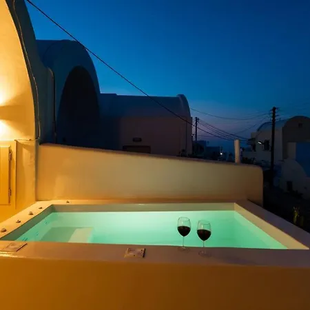 Rockhill Luxury Imerovigli Villa Firá